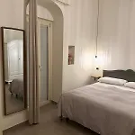 Arco Trinita Frühstückspension Bari