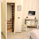 ベッド・アンド・ブレックファスト Arco Trinita バーリ