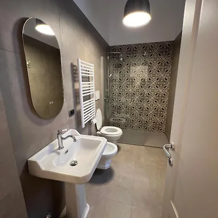 Arco Trinita 3* Bari