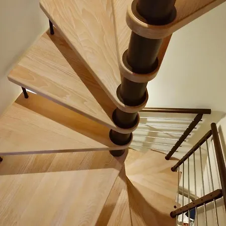 Arco Trinità Couette-café Bari