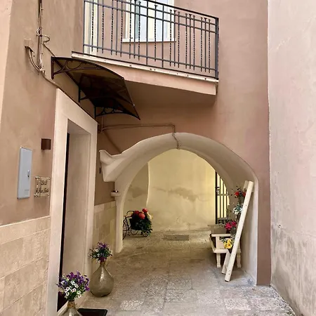 Arco Trinità Couette-café 3*