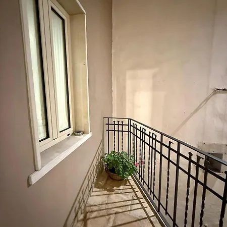 Arco Trinità Couette-café