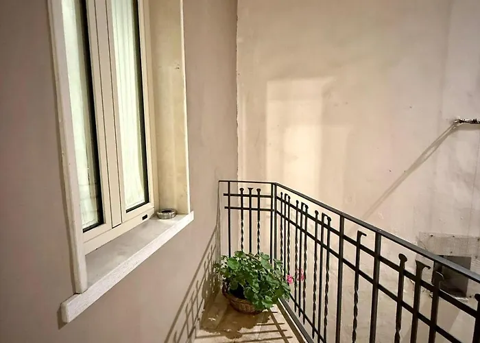 Arco Trinita 住宿加早餐酒店